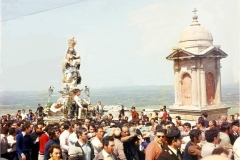 La processione della Madonna di Gulfi e la caduta, 1973