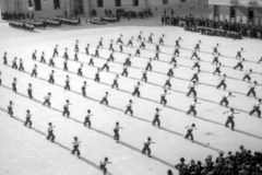 Manifestazioni fasciste in Piazza Impero