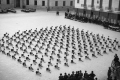 Manifestazioni fasciste in Piazza Impero