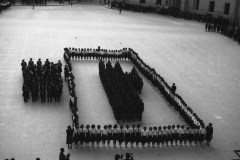 Manifestazioni fasciste in Piazza Impero