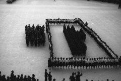 Manifestazioni fasciste in Piazza Impero