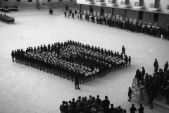 Manifestazioni fasciste in Piazza Impero